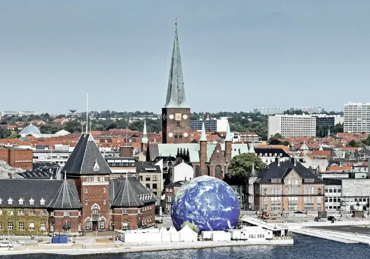 Aarhus_columns_1